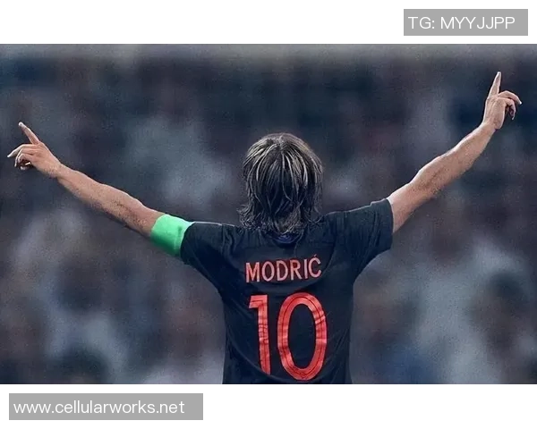 足球明星背后的真实生活瞬间揭秘与感悟